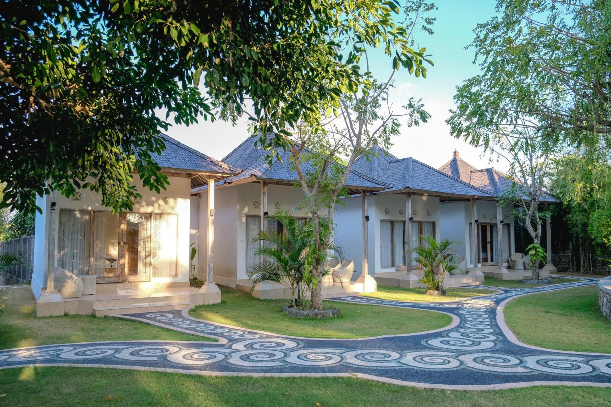 Caspla Kingdom Garden Resort Batununggul Exterior foto