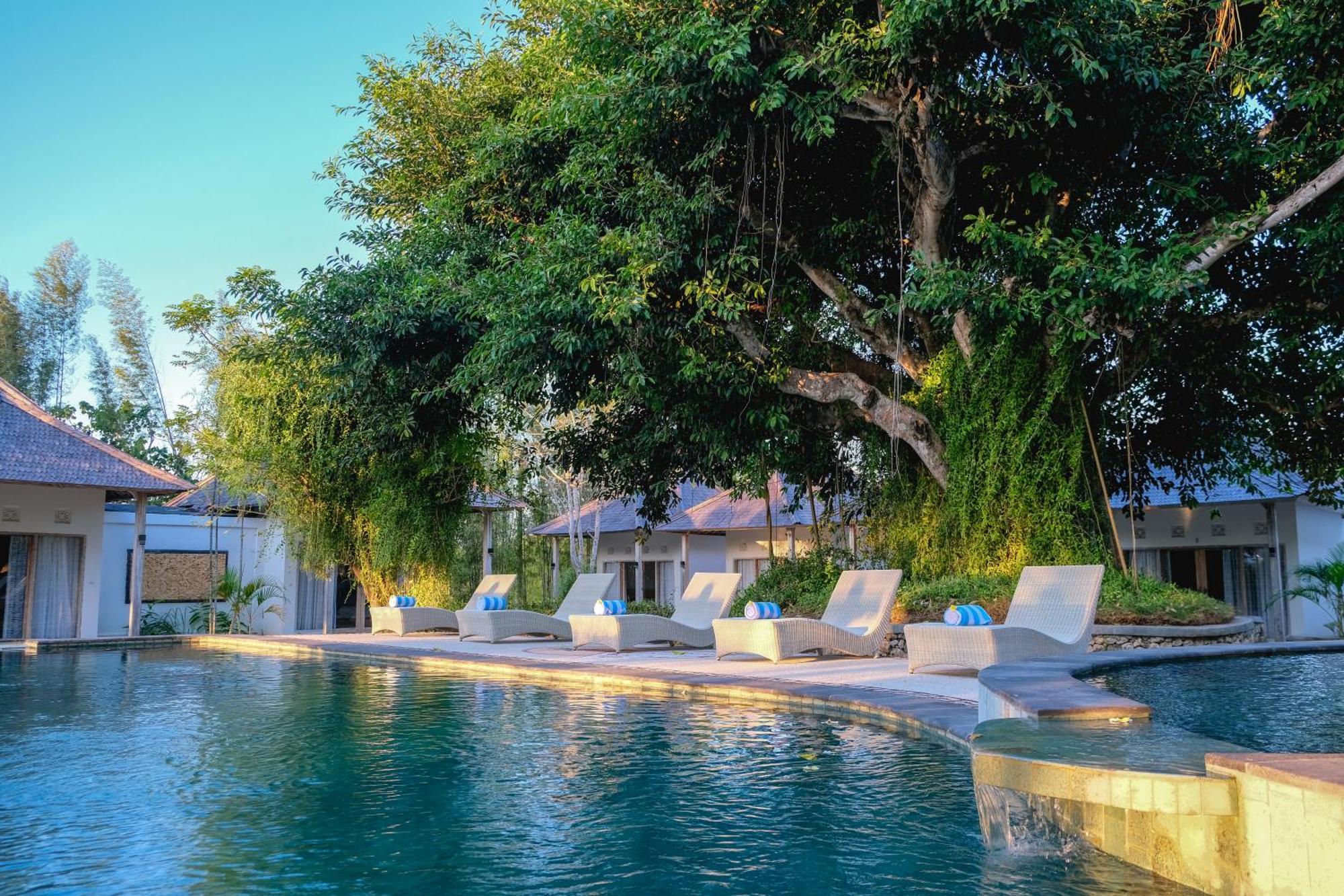 Caspla Kingdom Garden Resort Batununggul Exterior foto