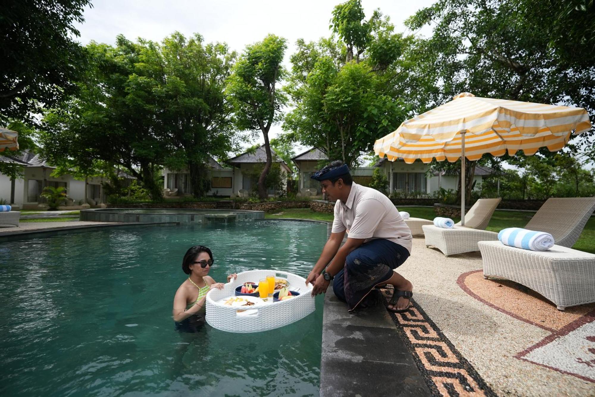 Caspla Kingdom Garden Resort Batununggul Exterior foto